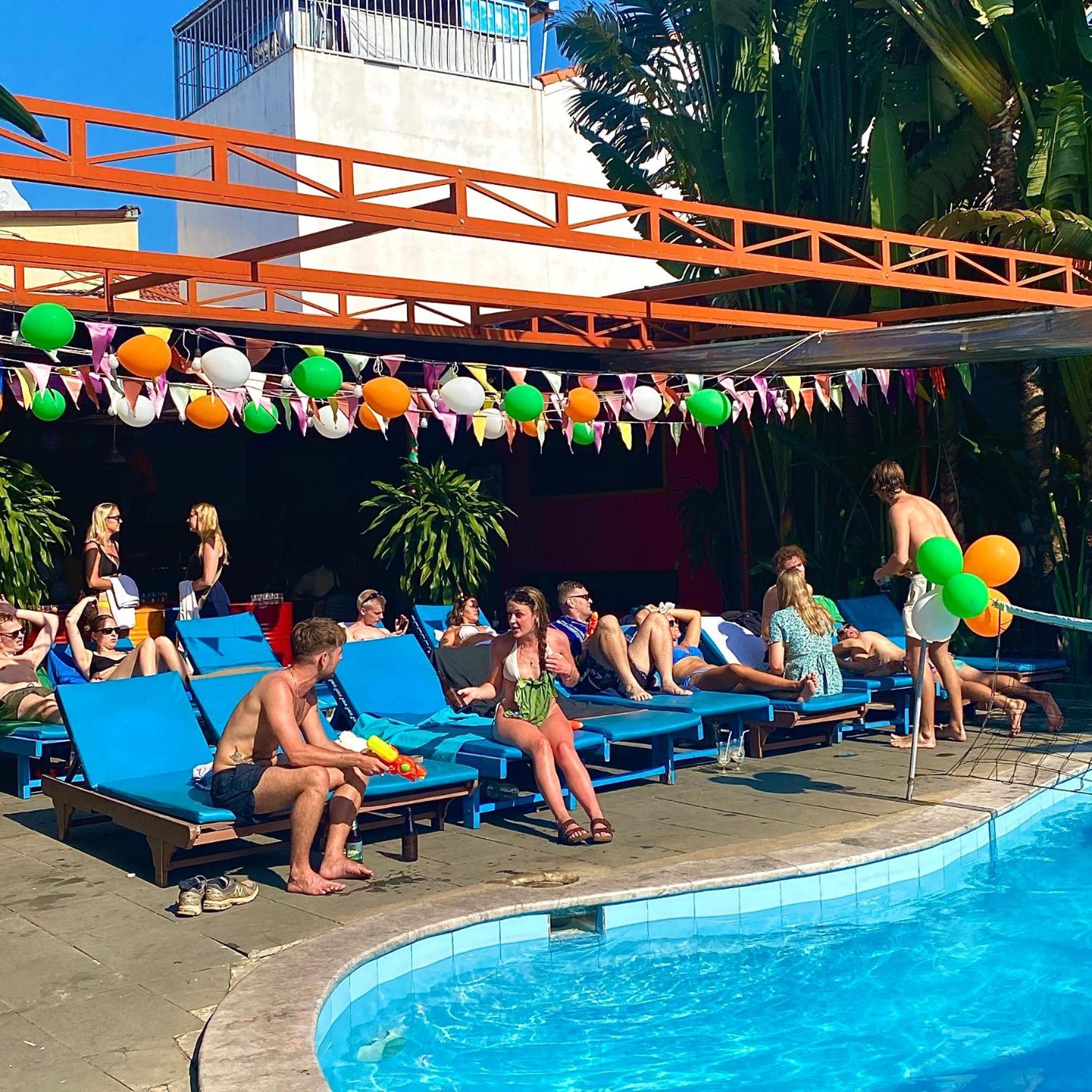 Bed Station Hostel & Pool Bar Hoi An " Former Sunflower" Exterior photo