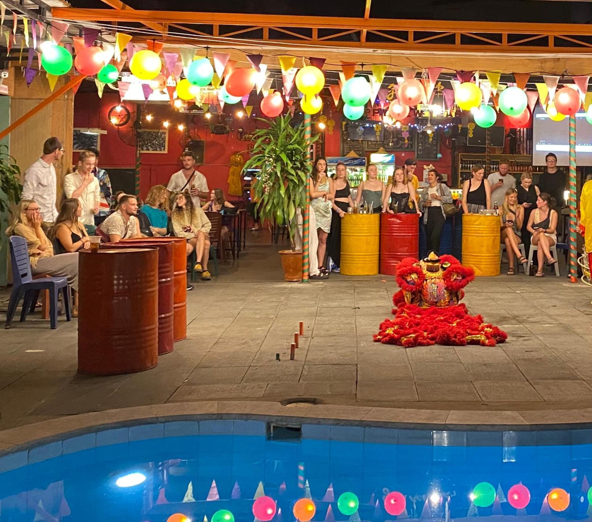 Bed Station Hostel & Pool Bar Hoi An " Former Sunflower" Exterior photo