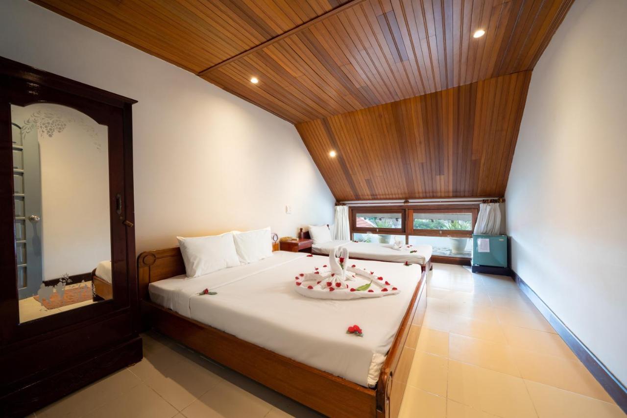 Bed Station Hostel & Pool Bar Hoi An " Former Sunflower" Exterior photo